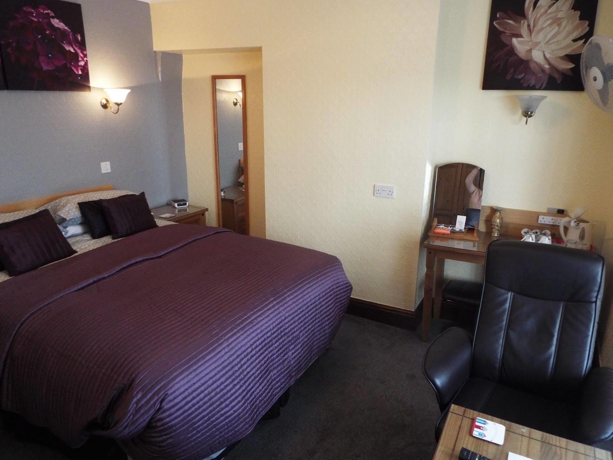 Maluth Lodge Great Yarmouth Exteriér fotografie